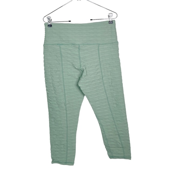 Lola Getts Hi-Rise Capri Link Pattern in Moss, Large - Picture 6 of 7